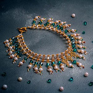make regal necklace